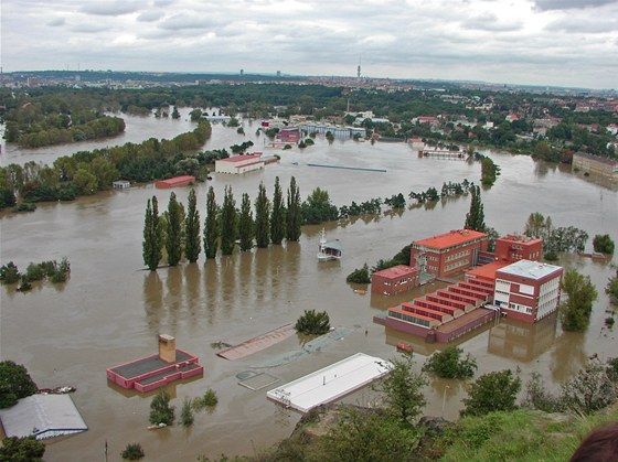 Povodeň v Podbabě v roce 2002